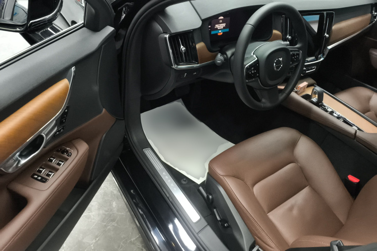 沃尔沃S90 2022款 B5 智逸豪华版中控内饰20