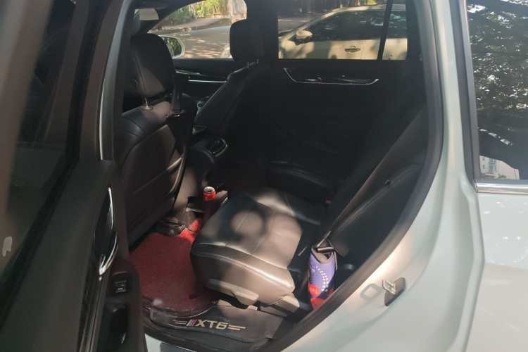 凯迪拉克XT6 2020款 28T 六座豪华型中控内饰7004