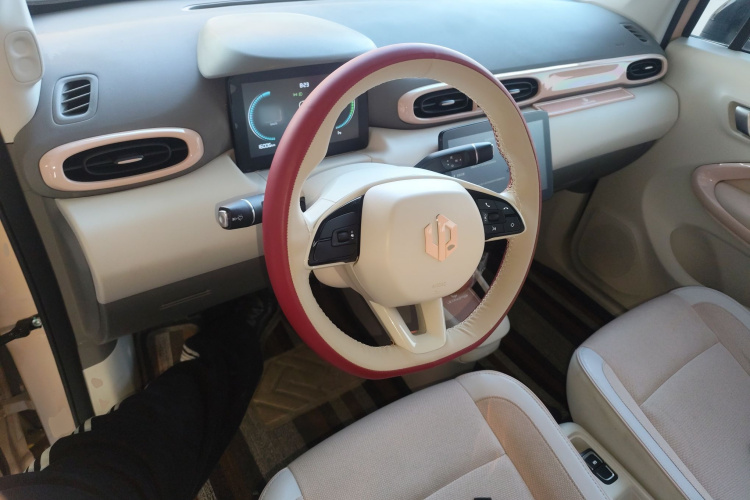 零跑汽车 零跑T03 2023款 310轻享版中控内饰12