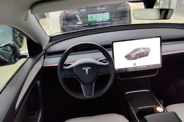 特斯拉 Model Y 2024款 后轮驱动版局部细节13