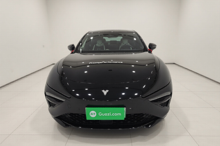 哪吒汽车 哪吒S 2023款 纯电 520km 后驱版车身外观2