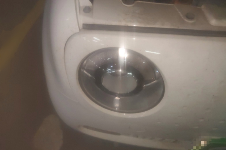 欧拉黑猫 2021款 351km 豪华型车身外观6001