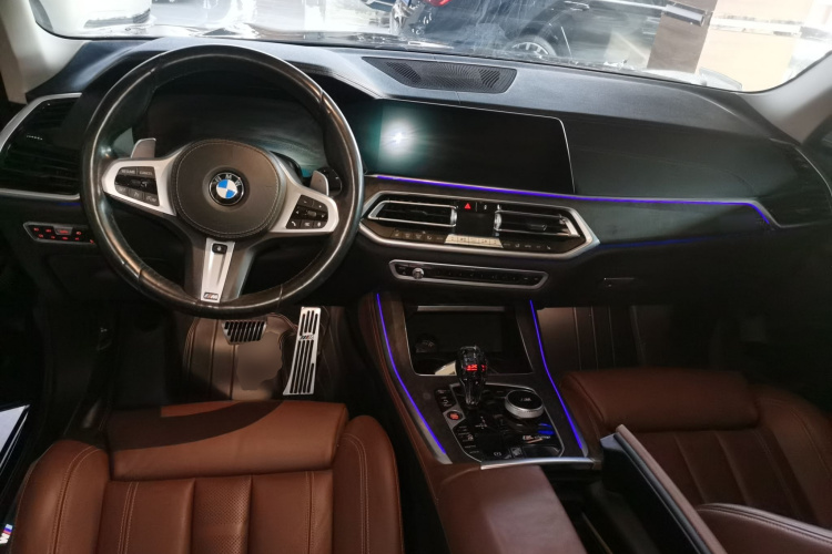 宝马X5(进口) 2020款 xDrive30i M运动套装中控内饰12