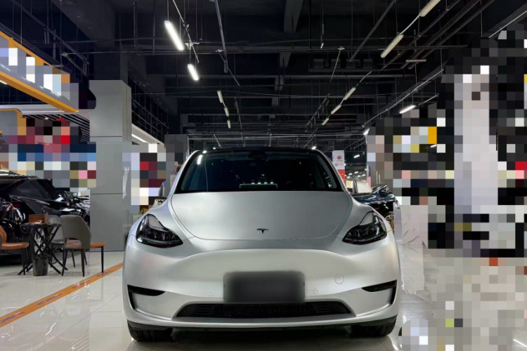 特斯拉 Model Y 2023款 后轮驱动版车身外观6003