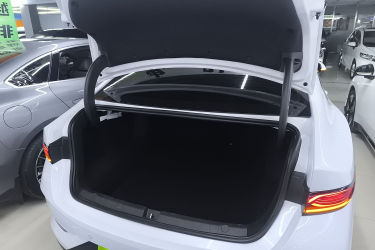 比亚迪 秦PLUS 2025款 DM-i 智驾版 55KM领先型局部细节23