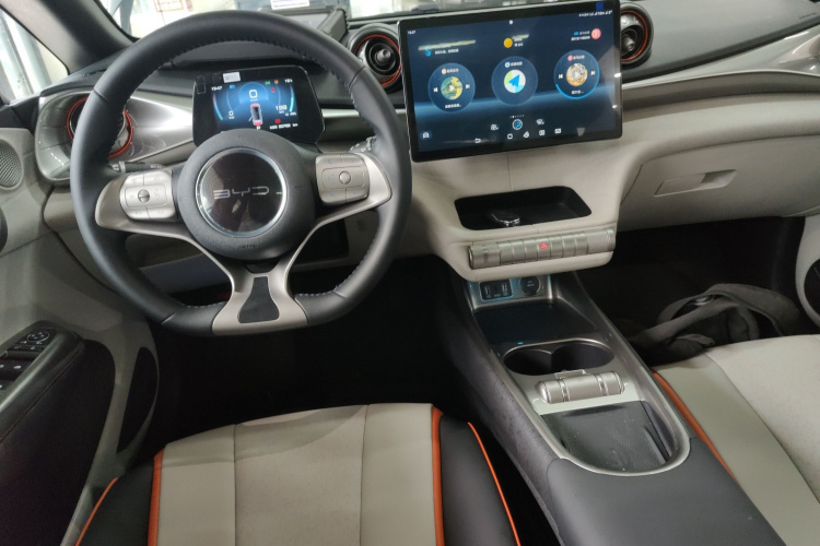 比亚迪 海豚 2021款 405km 时尚版中控内饰7002