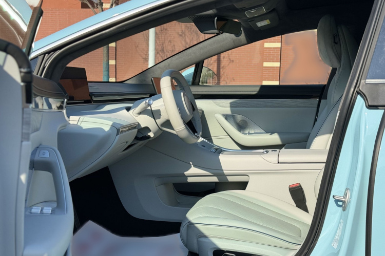 鸿蒙智行 智界S7 2025款 855km Max中控内饰7001