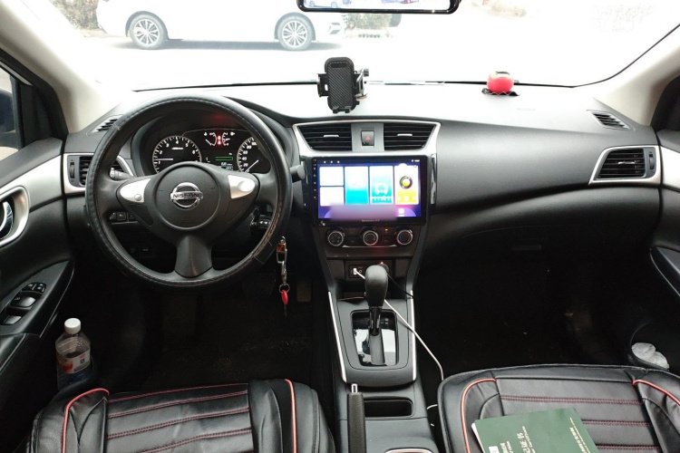 日产 轩逸 2022款 经典 1.6XE CVT舒适版中控内饰12