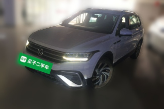 大众 途观L 2022款 330TSI 自动两驱舒享版