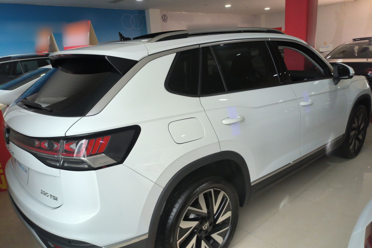 大众 探岳 2025款 众享款 330TSI车身外观7