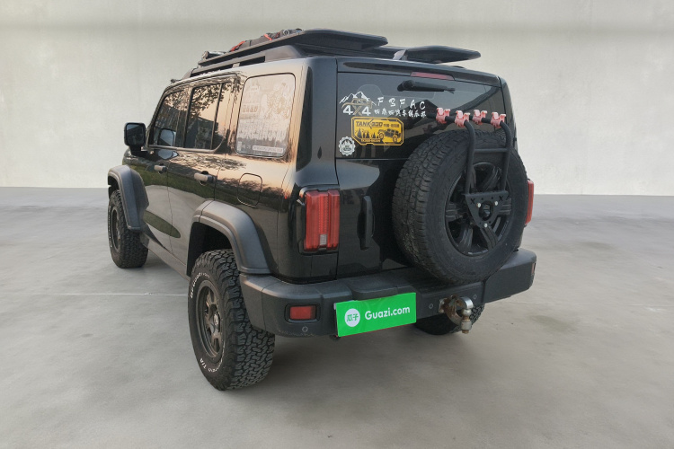 坦克300 2021款 越野版 2.0T 征服者车身外观5