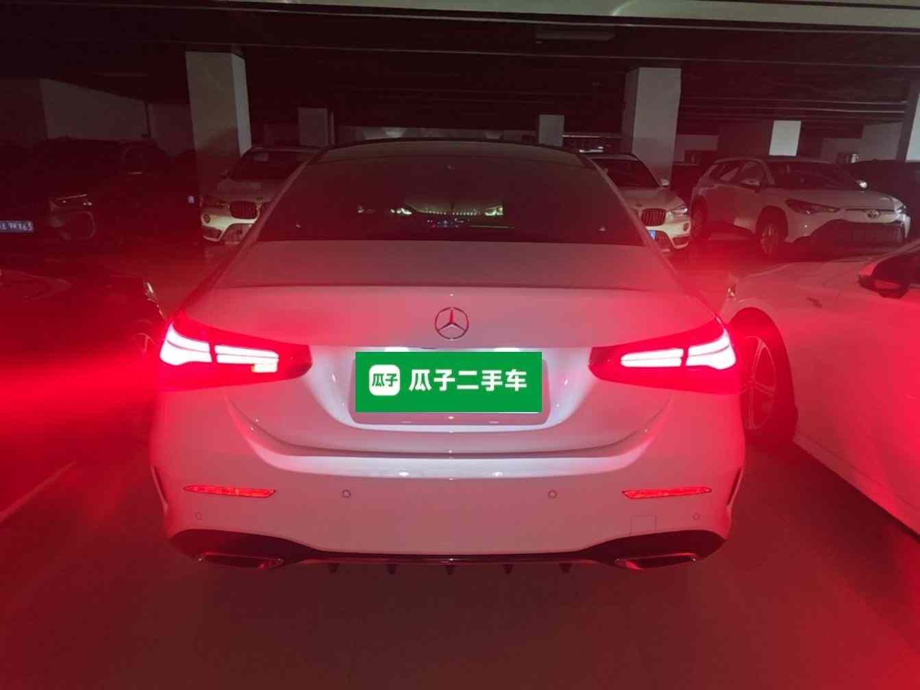奔驰A级 2025款 A 200 L 时尚型(4)