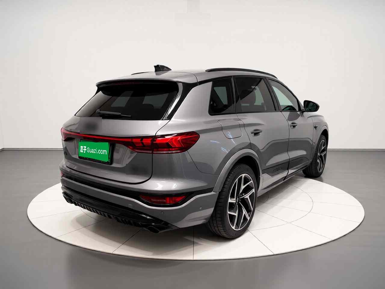 奥迪Q6L e-tron 2026款 首发领航版(5)