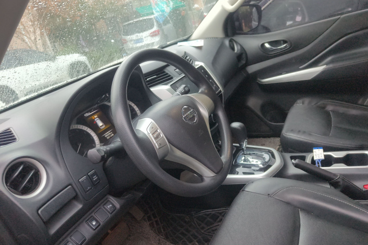 日产 途达 2020款 2.5L XL Upper 4WD 自动四驱豪华版局部细节13