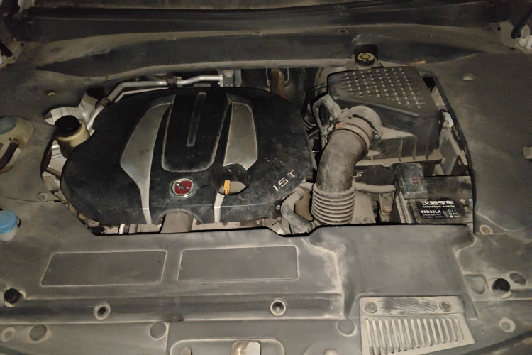 汉腾汽车 汉腾X7 2016款 1.5T 手动尊享型局部细节24