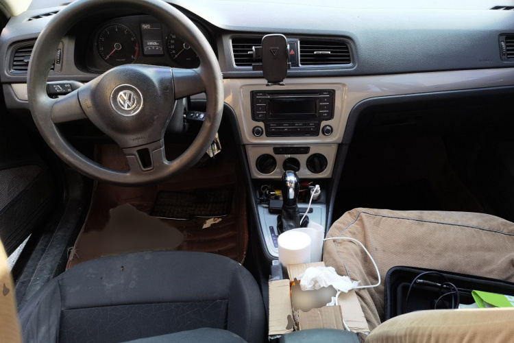 大众 朗逸 2013款 改款经典 1.6L 自动风尚版中控内饰7002