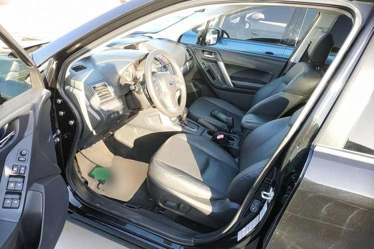 斯巴鲁 森林人 2015款 2.0i 特装纪念版中控内饰20