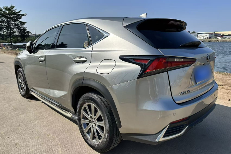 雷克萨斯NX 2020款 200 前驱 锋行版 国VI车身外观6007