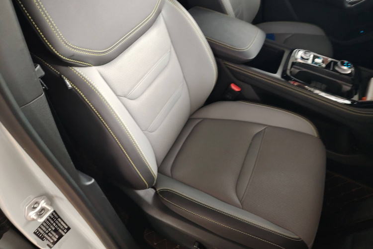 福特 领睿新能源 2025款 尊领型PLUS局部细节41