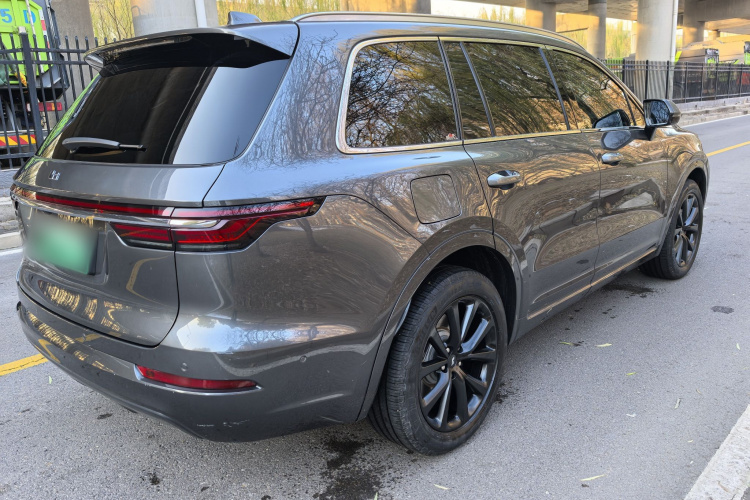 理想汽车 理想ONE 2021款 增程6座版车身外观6003