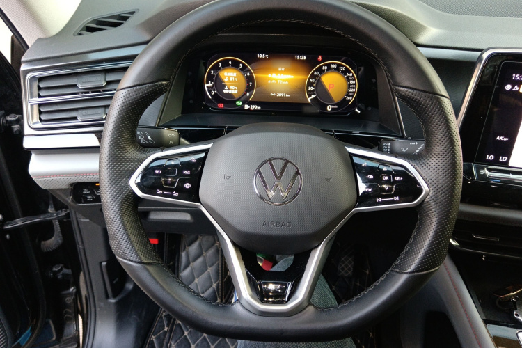 大众 途昂X 2021款 330TSI 两驱豪华版中控内饰13