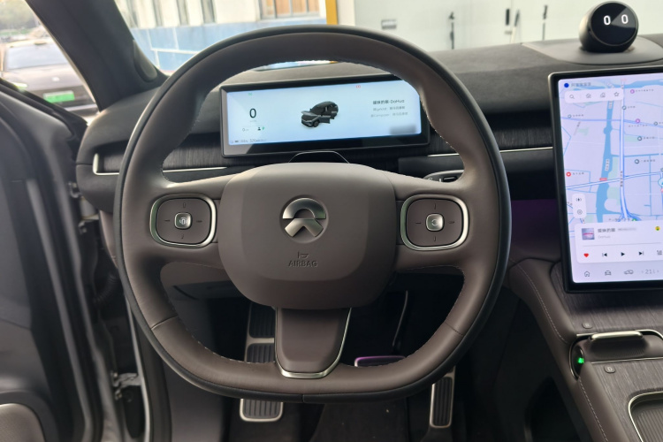 蔚来ES7 2022款 75kWh中控内饰7006