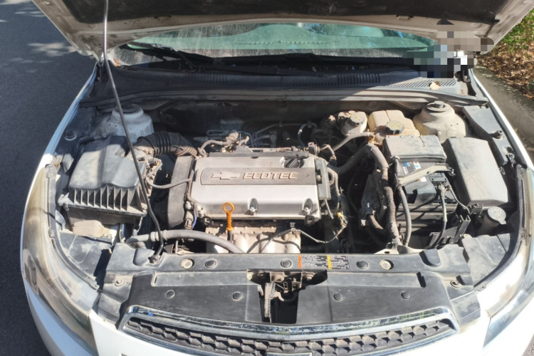 雪佛兰 科鲁兹 2013款 掀背 1.6L 自动豪华型局部细节24