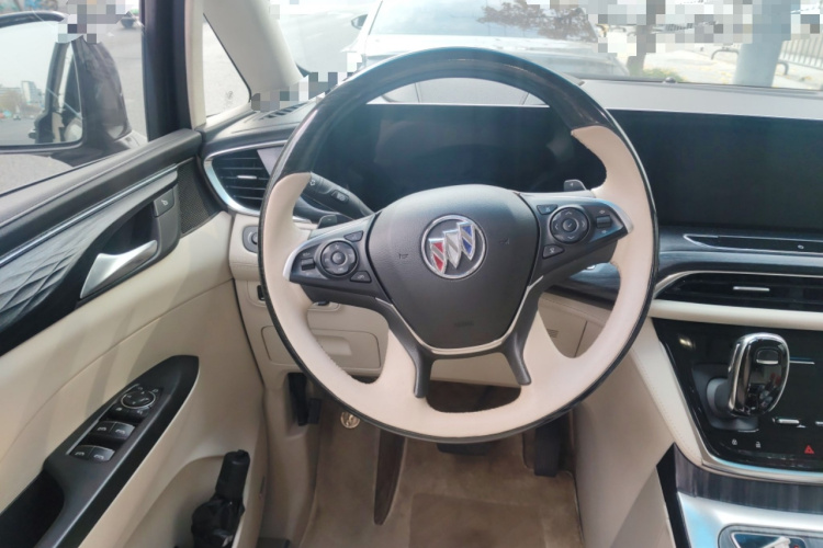 别克GL8 2021款 Avenir艾维亚 七座亲礼版中控内饰13