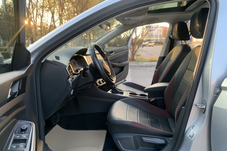 大众 宝来 2021款 1.5L 自动舒适智联版中控内饰7008