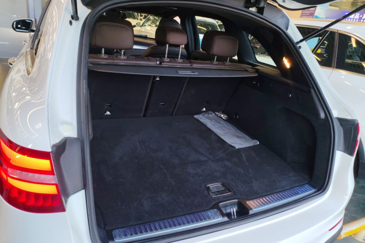 奔驰GLC 2019款 GLC 260 L 4MATIC 动感型局部细节23