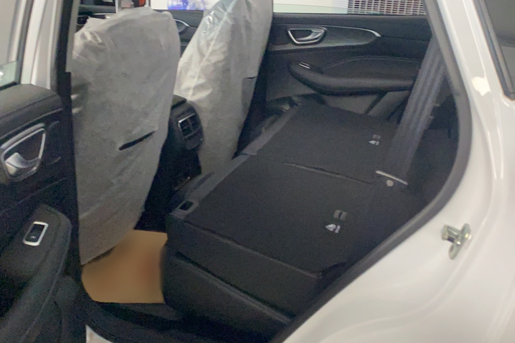 荣威RX5 2023款 PLUS 330TGI 自动领潮智惠版中控内饰7001