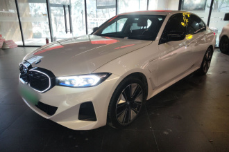 宝马i3 2025款 eDrive 40 L 曜夜运动套装