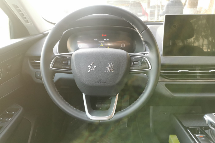 红旗E-QM5 2023款 改款 基础出行版局部细节13