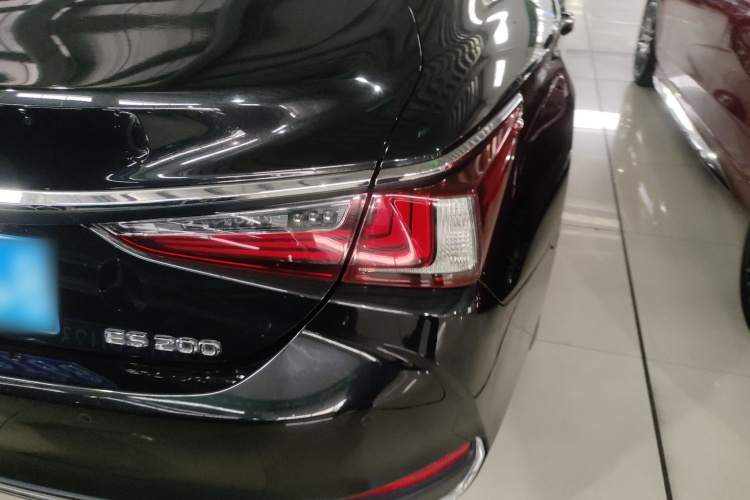 雷克萨斯ES 2020款 200 卓越版车身外观6006