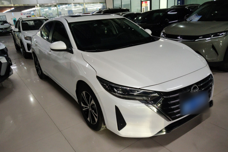 日产 轩逸 2023款 1.6L CVT悦享版车身外观3