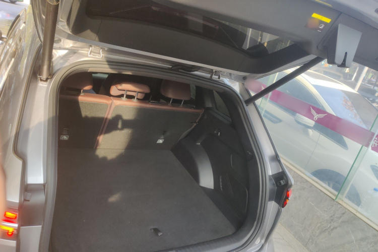 吉利汽车 星越L 2021款 2.0TD 高功自动四驱旗舰型局部细节23