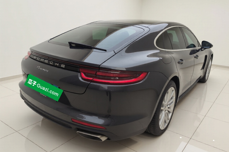 保时捷 2017款 Panamera 3.0T车身外观7