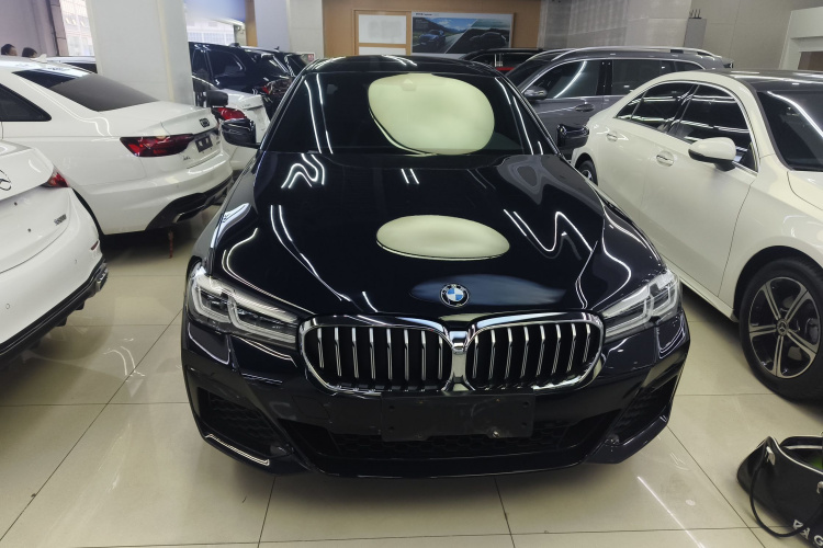 宝马5系 2022款 改款二 525Li M运动套装车身外观6001