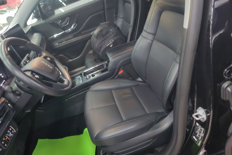 林肯 冒险家 2020款 2.0T 两驱尊享版中控内饰19