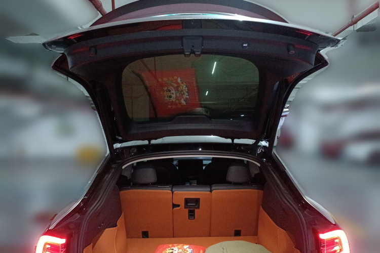 特斯拉 Model Y 2022款 改款 后轮驱动版局部细节23