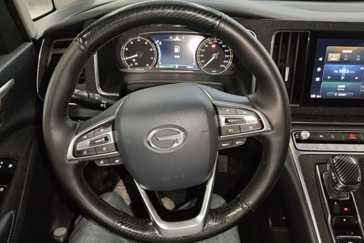 广汽传祺 传祺M8 2021款 领秀系列 390T 尊享版中控内饰13