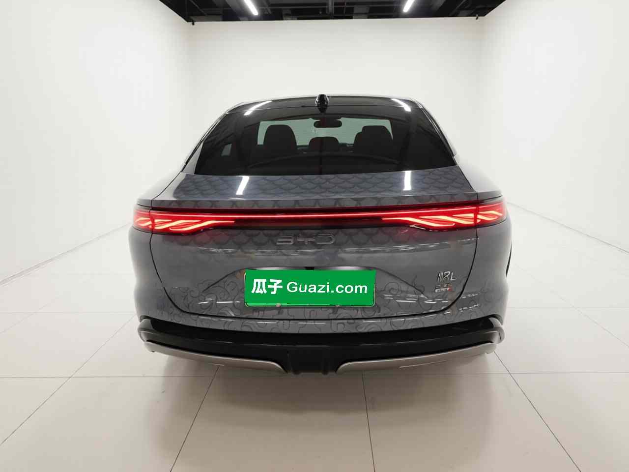 比亚迪 汉L 2025款 EV 四驱激光雷达旗舰型(4)
