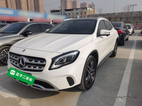 奔驰GLA 2018款 GLA 200 时尚型