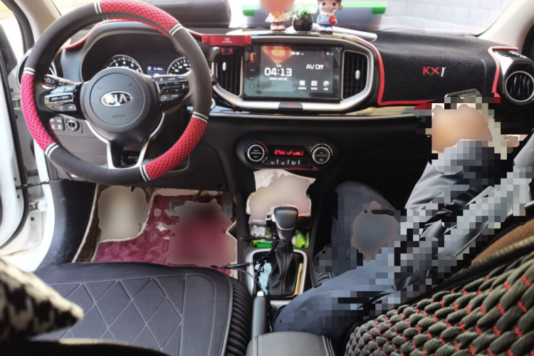 起亚 奕跑 2021款 1.4L CVT趣享天窗款中控内饰12