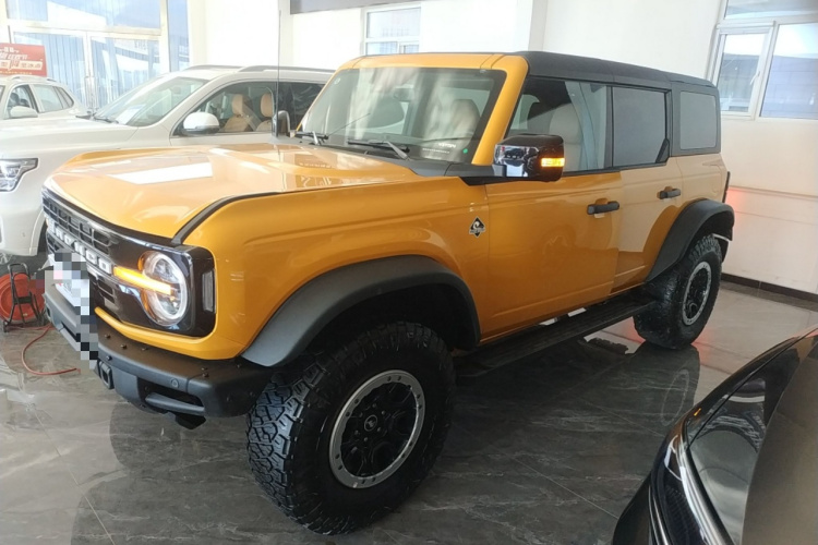 福特烈马 2024款 2.3T 长滩大脚越野版车身外观4