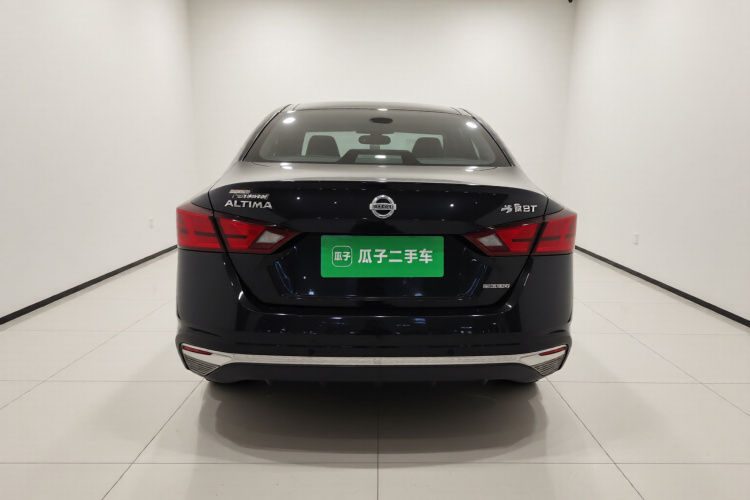 日产 天籁 2021款 2.0L XL 舒适版车身外观6