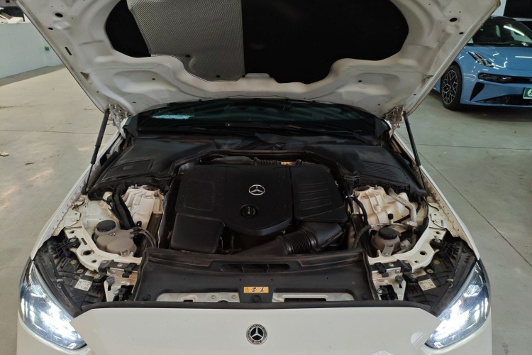 奔驰C级 2022款 改款 C 260 L 运动版机舱底盘24