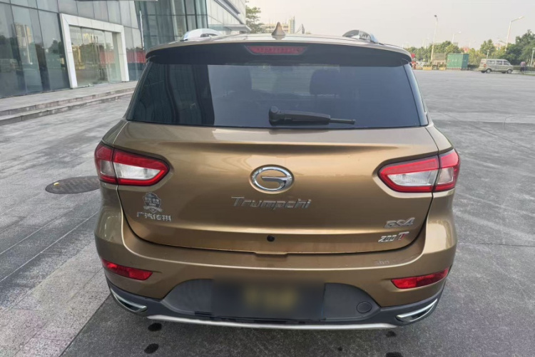 广汽传祺 传祺GS4 2015款 200T 手动豪华版车身外观6002