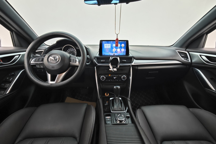 马自达CX-4 2016款 2.5L 自动四驱蓝天激情版中控内饰7008