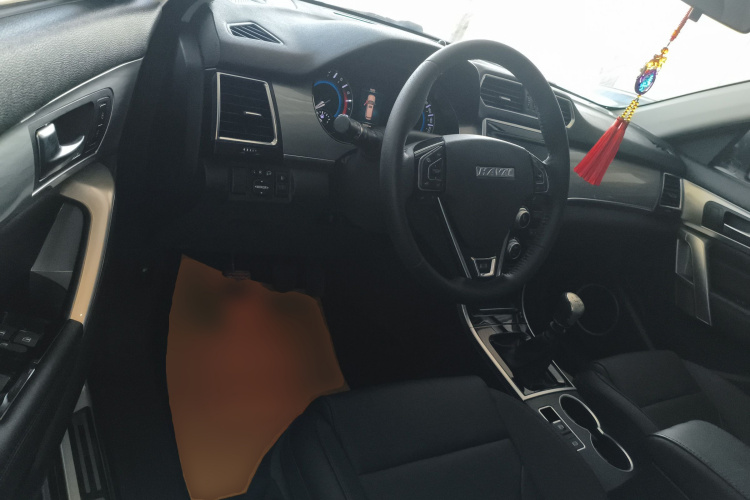 哈弗H2 2018款 红标 1.5T 手动两驱豪华型中控内饰20